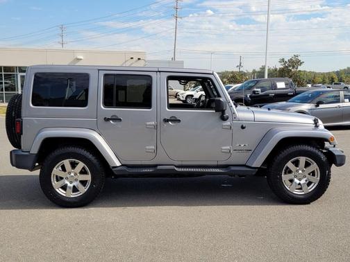 2018 Jeep Wrangler JK Unlimited Sahara