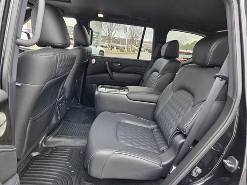 2024 INFINITI QX80 SENSORY AWD