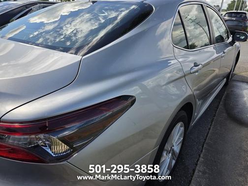 Celestial Silver Metallic 2022 Toyota Camry LE