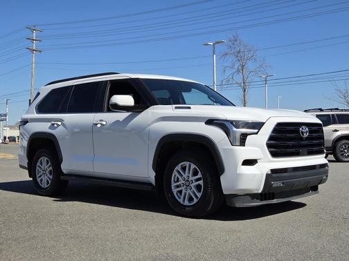2025 Toyota Sequoia SR5