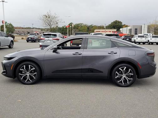 2024 Toyota Crown Limited