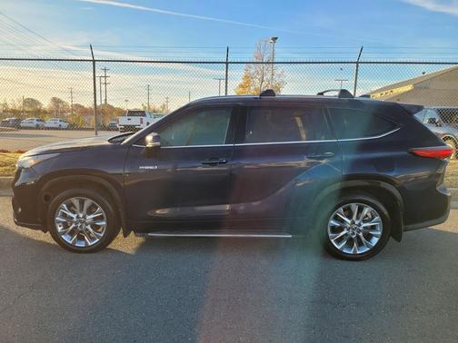2021 Toyota Highlander Hybrid Limited