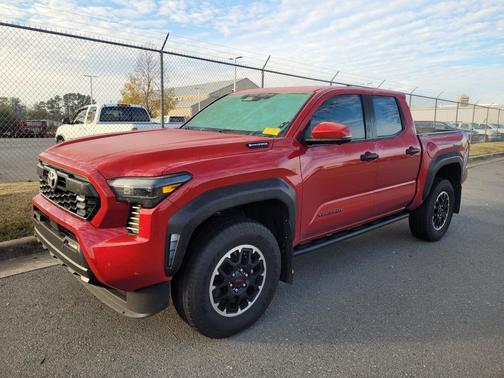2025 Toyota Tacoma Hybrid TRD Off Road Hybrid