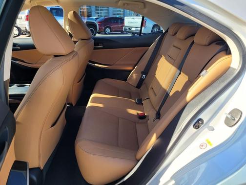 2019 Lexus IS 300 Base