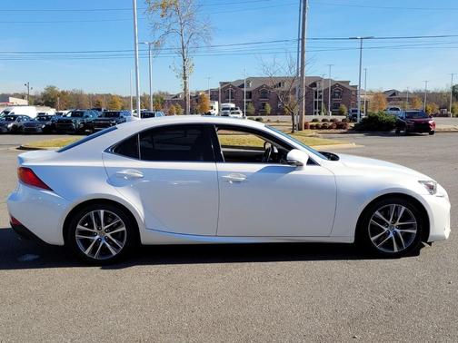 2019 Lexus IS 300 Base