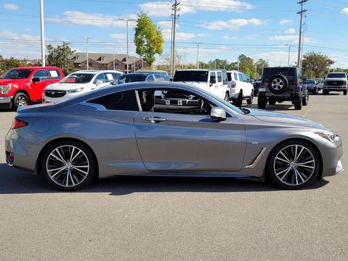 2018 INFINITI Q60 3.0T LUXE