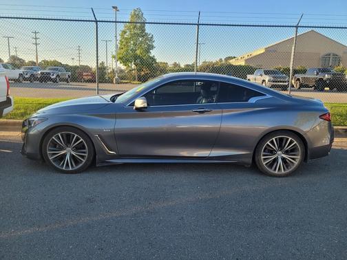 2018 INFINITI Q60 3.0T LUXE