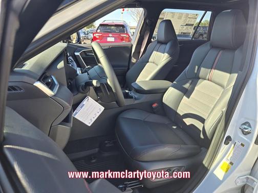 2025 Toyota RAV4 Hybrid SE