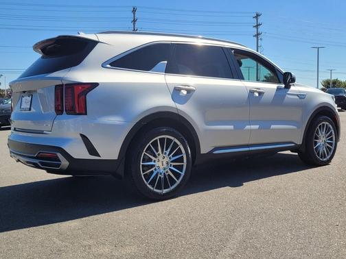 2023 Kia Sorento Hybrid EX