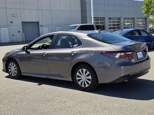 Predawn Gray Mica 2023 Toyota Camry LE
