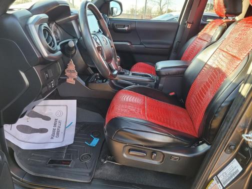 2021 Toyota Tacoma TRD Off Road