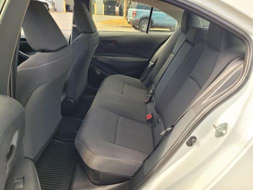 2025 Toyota Corolla Hybrid SE