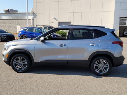 2021 Kia Seltos S