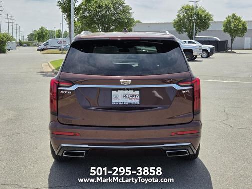 Rosewood Metallic 2022 Cadillac XT6 Premium Luxury FWD
