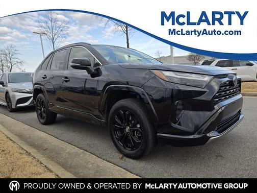 2023 Toyota RAV4 Hybrid SE