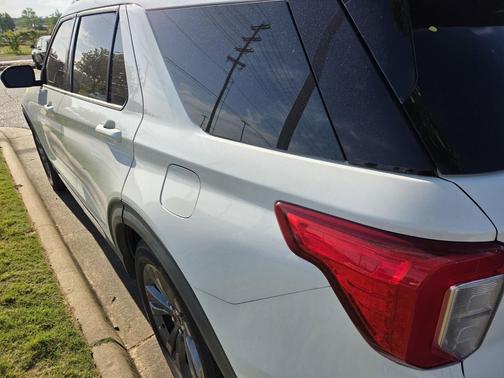 Star White Metallic Tri-Coat 2020 Ford Explorer XLT