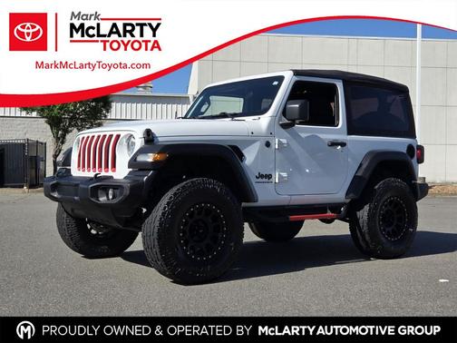 Bright White Clearcoat 2023 Jeep Wrangler Sport S