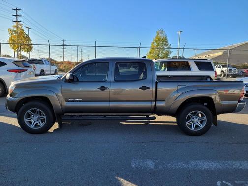 2014 Toyota Tacoma Base