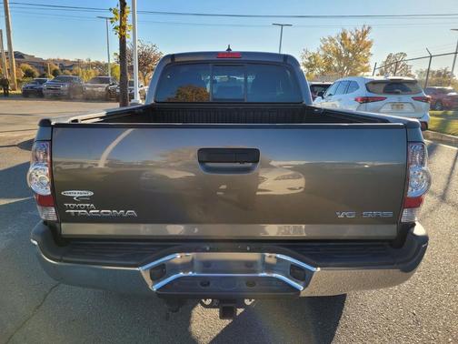 2014 Toyota Tacoma Base