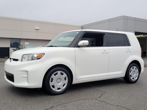 2014 Scion xB Release Series 10.0