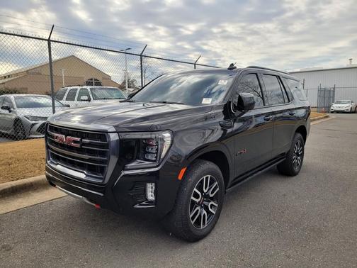 2023 GMC Yukon 4WD AT4