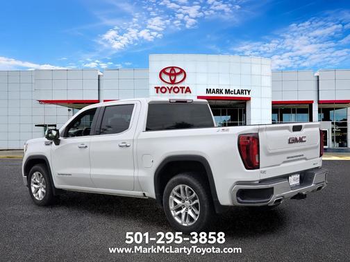 White Frost Tricoat 2021 GMC Sierra 1500 SLT