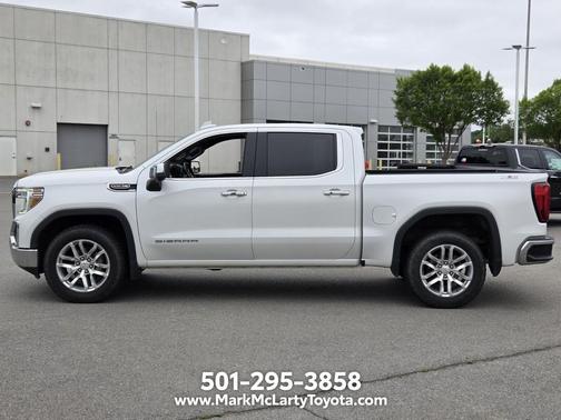White Frost Tricoat 2021 GMC Sierra 1500 SLT