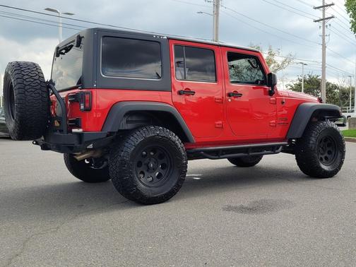 2016 Jeep Wrangler Unlimited Sport