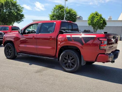 2022 Nissan Frontier SV
