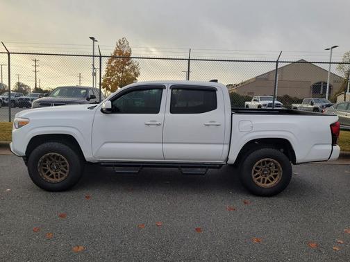 2021 Toyota Tacoma SR
