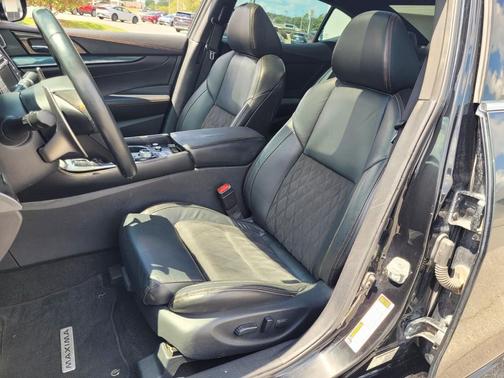 2022 Nissan Maxima SR Xtronic CVT