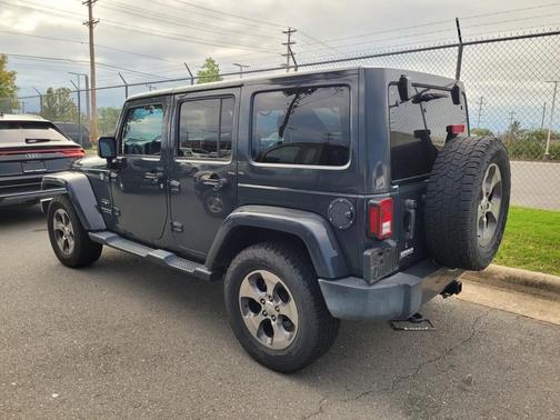 2017 Jeep Wrangler Unlimited Sahara