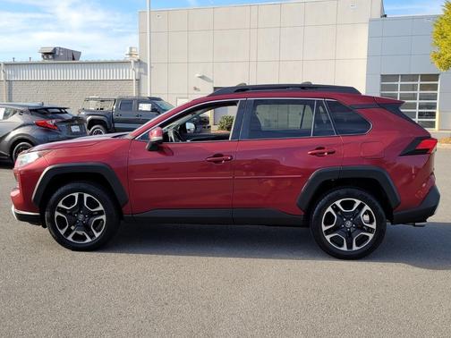 2019 Toyota RAV4 Adventure