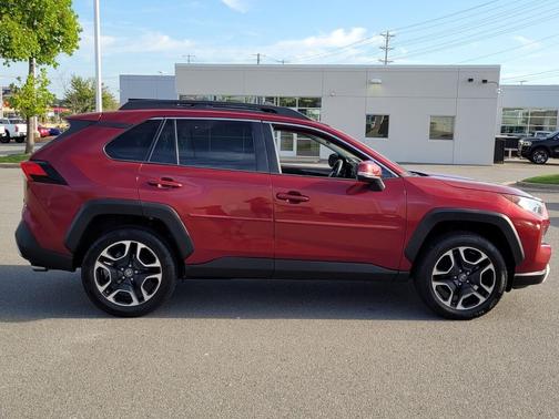 2019 Toyota RAV4 Adventure