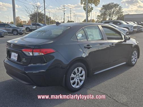 2026 Toyota Corolla Hybrid LE