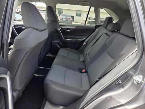 Magnetic Gray Metallic 2024 Toyota RAV4 XLE