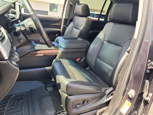 2017 GMC Yukon XL SLT