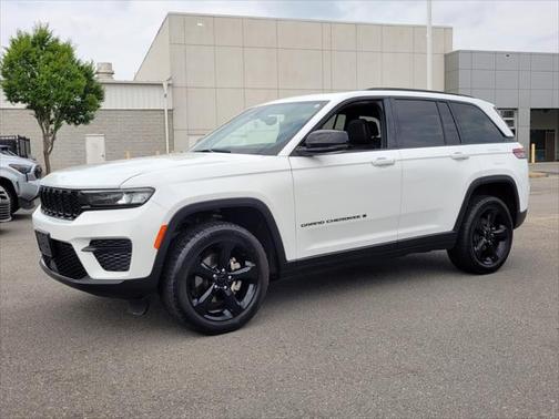 2023 Jeep Grand Cherokee Altitude