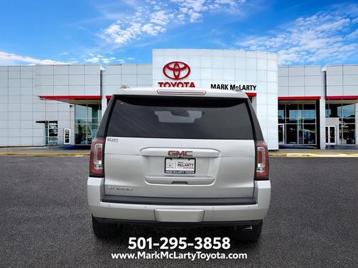 Quicksilver Metallic 2019 GMC Yukon SLT