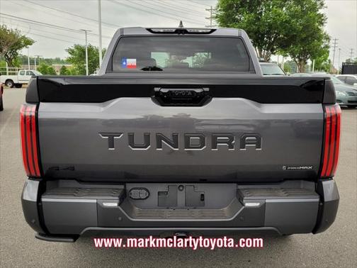 2025 Toyota Tundra Hybrid Platinum
