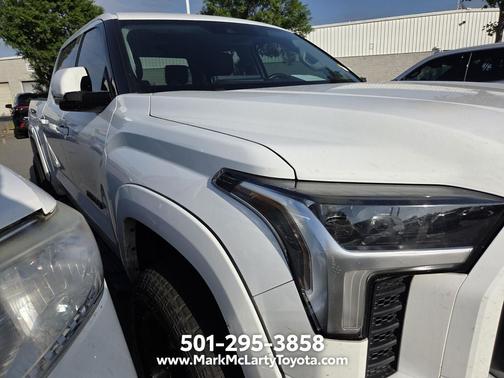 Ice 2022 Toyota Tundra SR5