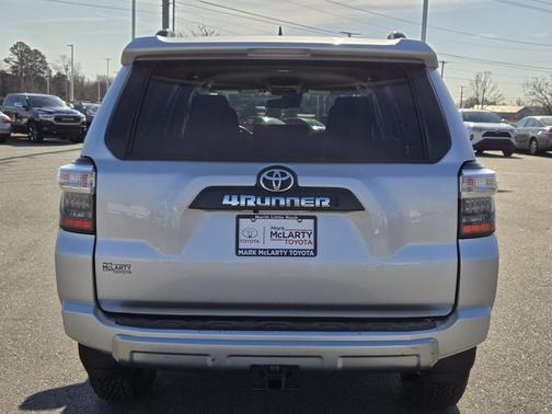 2024 Toyota 4Runner TRD Off Road