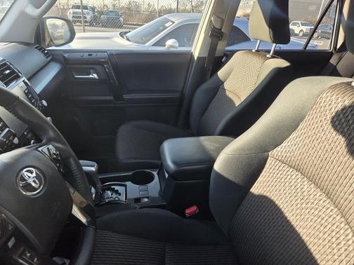 2024 Toyota 4Runner TRD Off Road