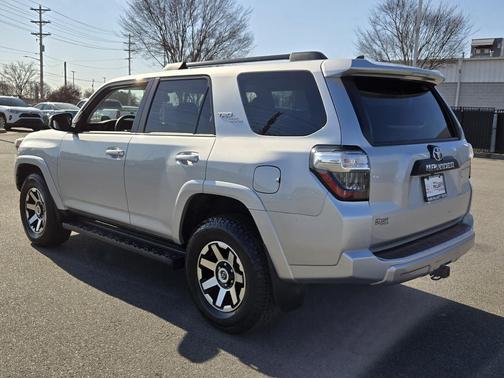 2024 Toyota 4Runner TRD Off Road
