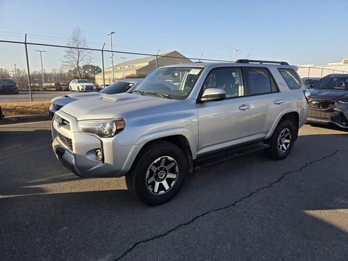 2024 Toyota 4Runner TRD Off Road