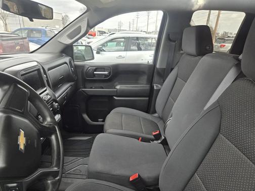 2019 Chevrolet Silverado 1500 Custom