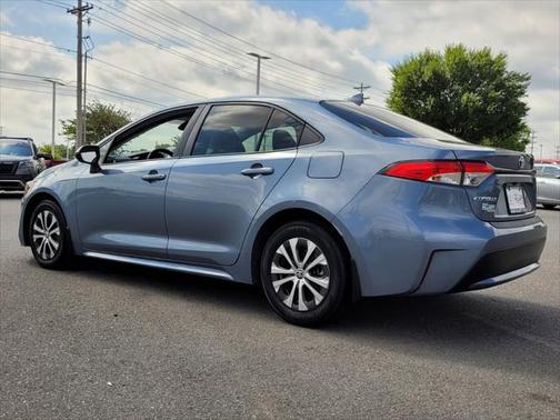 2022 Toyota Corolla Hybrid LE