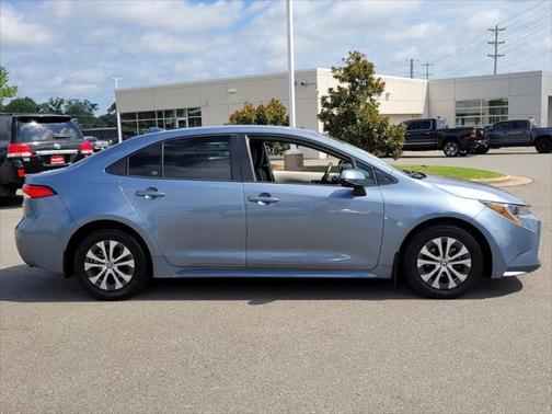 2022 Toyota Corolla Hybrid LE