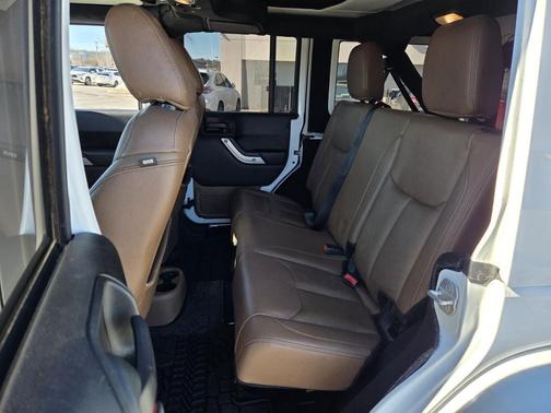 2018 Jeep Wrangler JK Unlimited Sahara