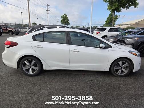Snow White Pearl 2018 Kia Forte LX